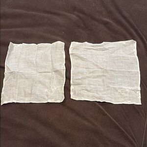 White Embroidered cocktail napkin Set